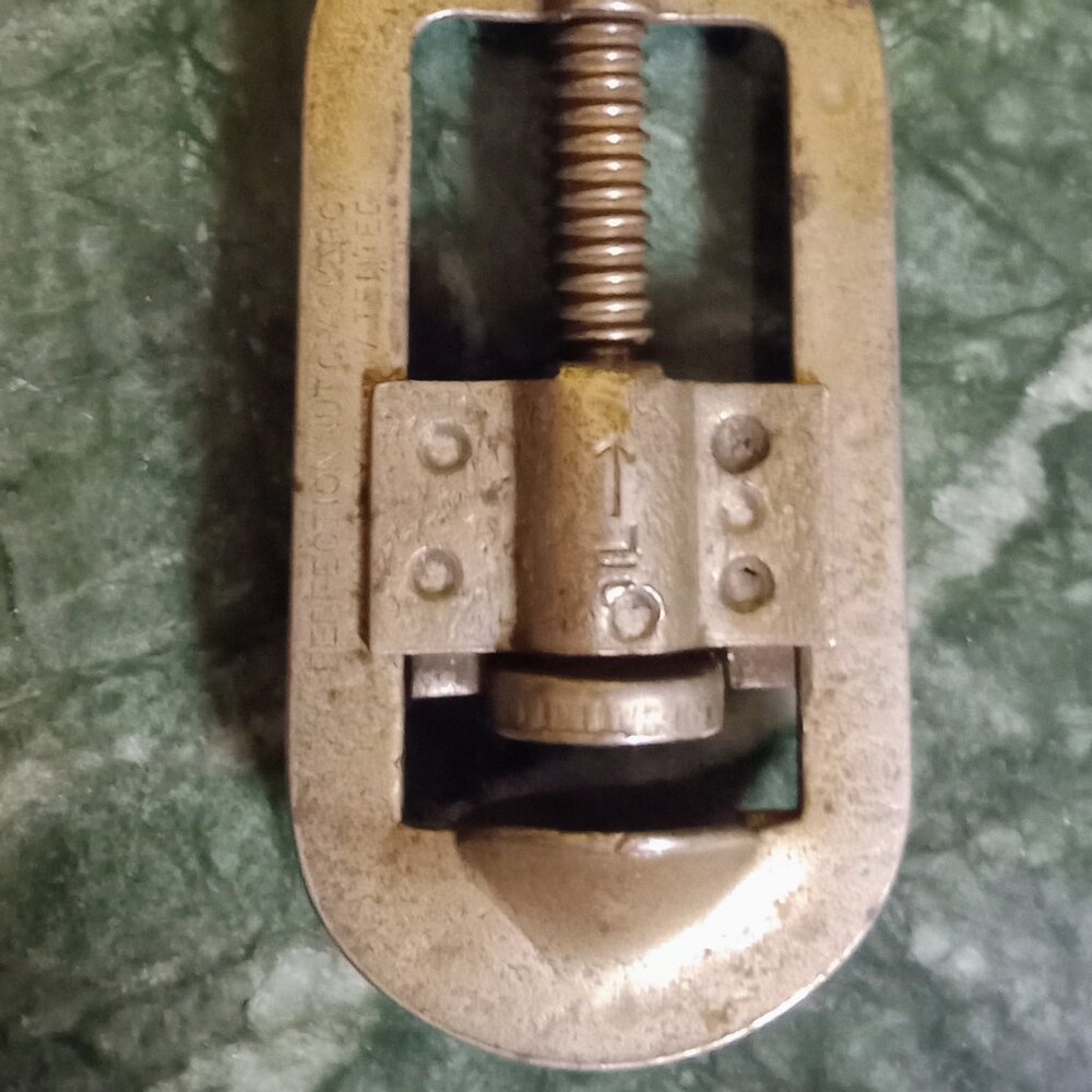 Handheld Nutcracker - Picture 8 of 8